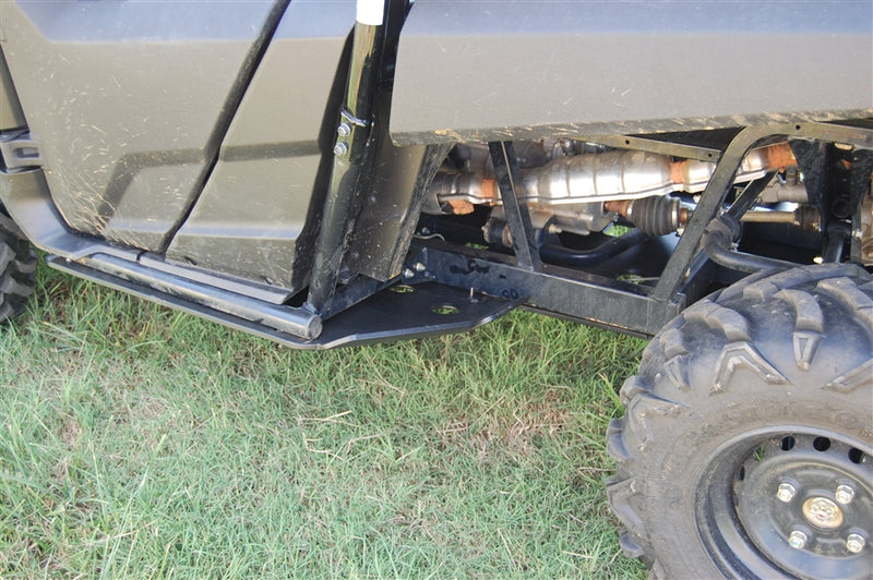 Trail Armor Honda Pioneer 700 Full Skid Plate Installed – Rear Rocker Panel Side View Showing Drivetrain and Exhaust Protection